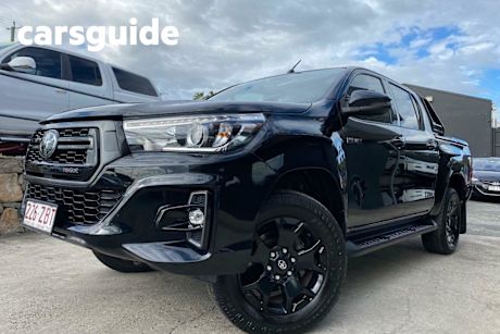 Black 2019 Toyota Hilux Double Cab Pick Up Rogue (4X4)