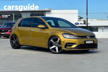 Yellow 2017 Volkswagen Golf Hatchback 110 TSI Highline