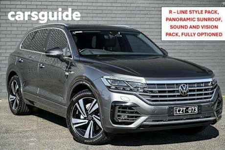 Grey 2023 Volkswagen Touareg Wagon 210TDI Tiptronic 4MOTION R-Line