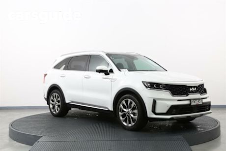 White 2023 Kia Sorento Wagon GT-Line 7 Seat