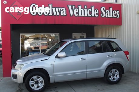 Silver 2013 Suzuki Grand Vitara Wagon Urban (4X2)