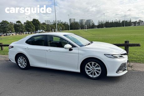 White 2022 Toyota Camry Sedan Ascent