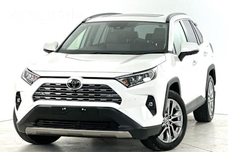 White 2022 Toyota RAV4 Wagon Cruiser (2WD)