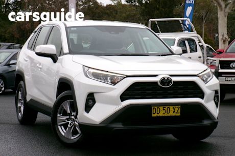 White 2022 Toyota RAV4 Wagon GX (2WD)