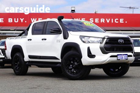 White 2021 Toyota Hilux Double Cab Chassis SR (4X4)