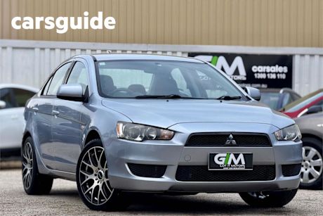 Silver 2008 Mitsubishi Lancer Sedan ES