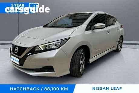 Silver 2019 Nissan Leaf Hatch