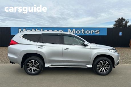 Silver 2017 Mitsubishi Pajero Sport Wagon GLS (4X4) 7 Seat