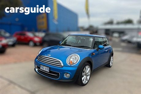 Blue 2011 Mini Cooper Hatch