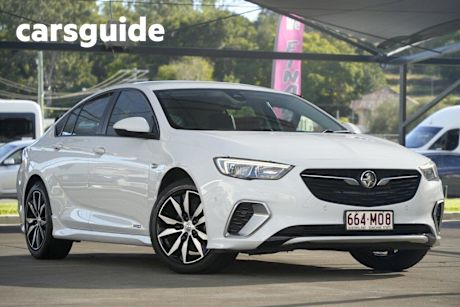 White 2018 Holden Commodore Liftback RS (5YR)
