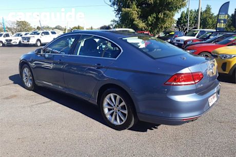 Blue 2016 Volkswagen Passat Sedan 132 TSI Comfortline
