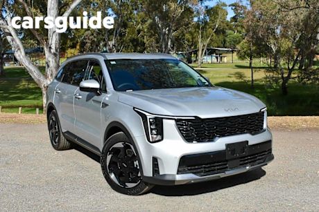 Silver 2024 Kia Sorento Wagon Sport+ 7 Seat