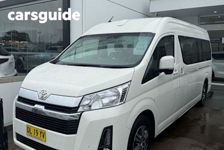 White 2022 Toyota Hiace Commercial Commuter GL