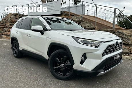 White 2020 Toyota RAV4 Wagon Cruiser (2WD) Hybrid