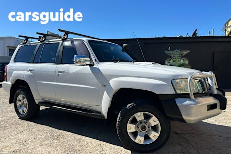 White 2006 Nissan Patrol Wagon ST (4X4)