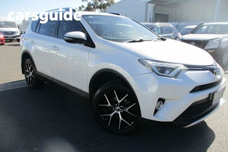 White 2016 Toyota RAV4 Wagon GXL (4X4)