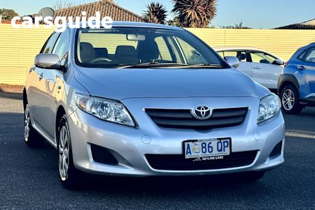 Silver 2008 Toyota Corolla Sedan Ascent