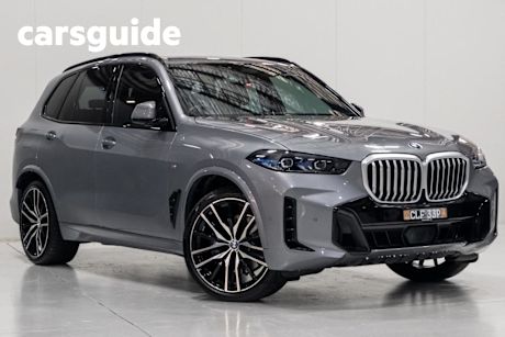 Grey 2024 BMW X5 Wagon Xdrive30D M Sport Mhev