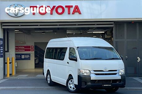 White 2018 Toyota Hiace Bus Commuter