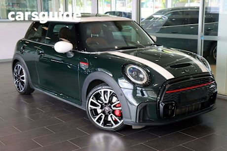 Green 2022 Mini 3D Hatch Hatchback JCW Mini Yours