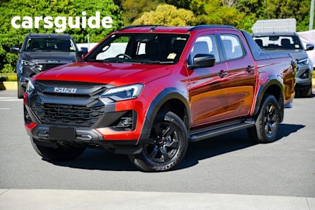 Gold 2025 Isuzu D-MAX Crew Cab Utility X-Terrain (4X4)