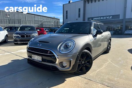 Silver 2016 Mini Cooper Wagon