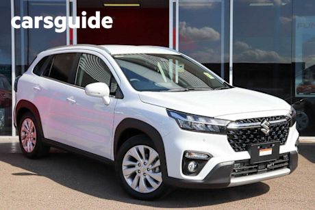 White 2024 Suzuki S-Cross Wagon 2WD