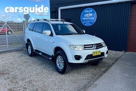 White 2015 Mitsubishi Challenger Wagon (4X4)