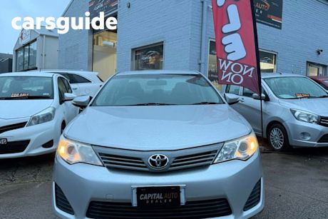 Silver 2013 Toyota Camry Sedan Altise