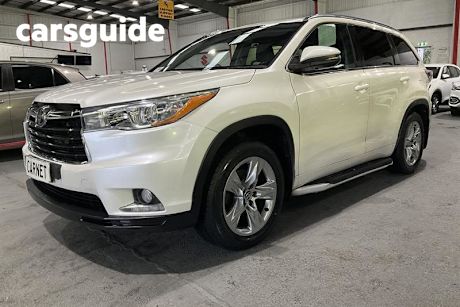 White 2016 Toyota Kluger Wagon Grande (4X4)
