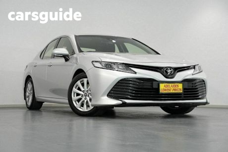 Silver 2018 Toyota Camry Sedan Ascent
