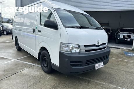 White 2010 Toyota Hiace Van Slwb