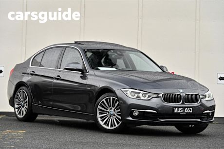 Grey 2015 BMW 318I Sedan Sport Line