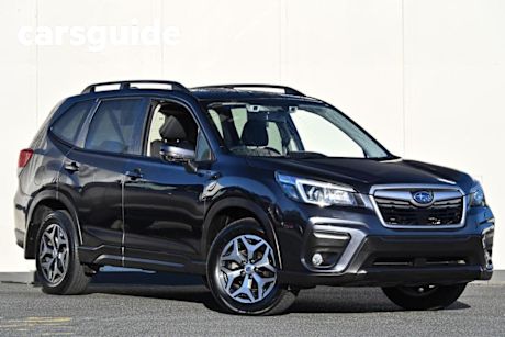 Grey 2019 Subaru Forester Wagon 2.5I (awd)