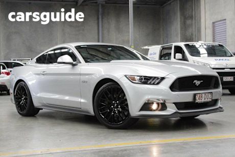 Silver 2017 Ford Mustang Coupe Fastback GT 5.0 V8