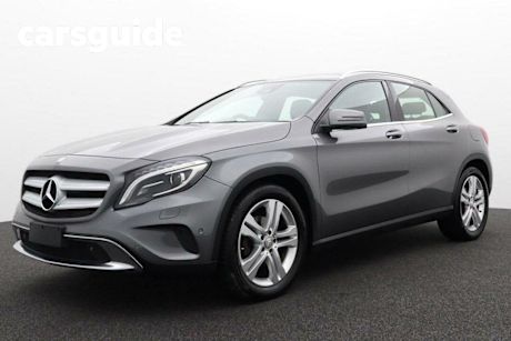 Green 2016 Mercedes-Benz GLA200 Wagon D