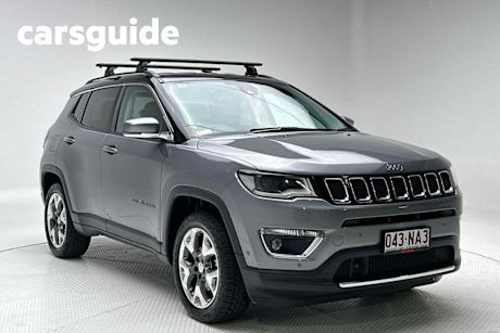 Grey 2020 Jeep Compass Wagon Limited (awd)