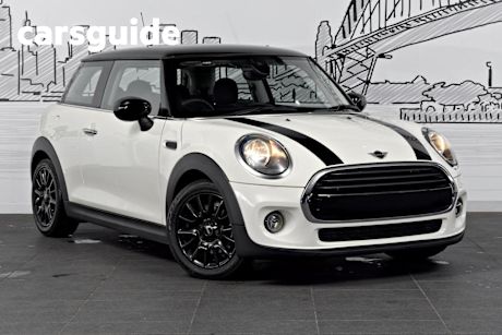 White 2019 Mini Cooper Hatchback 3D Hatch