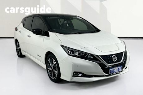 White 2020 Nissan Leaf Hatchback