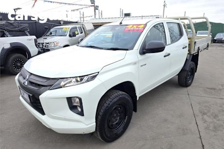 White 2019 Mitsubishi Triton Double Cab Chassis GLX Adas (4X4)