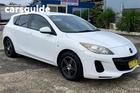 White 2012 Mazda 3 Hatchback NEO