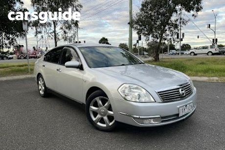 Silver 2006 Nissan Maxima Sedan ST-L