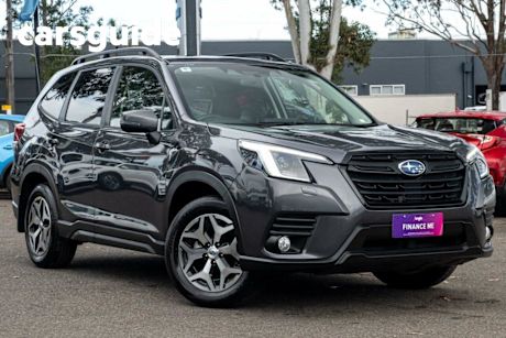 Grey 2023 Subaru Forester Wagon 2.5I (awd)