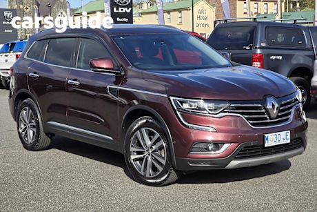Red 2018 Renault Koleos Wagon Intens (4X4)