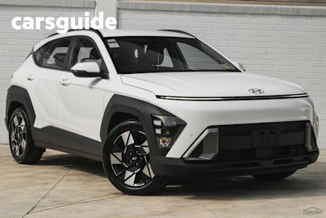 White 2025 Hyundai Kona Wagon