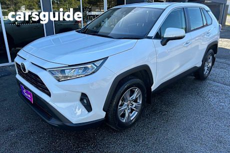White 2022 Toyota RAV4 Wagon GX (2WD)