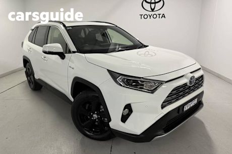 White 2021 Toyota RAV4 Wagon Cruiser AWD