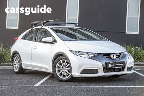 White 2012 Honda Civic Hatchback VTI-S