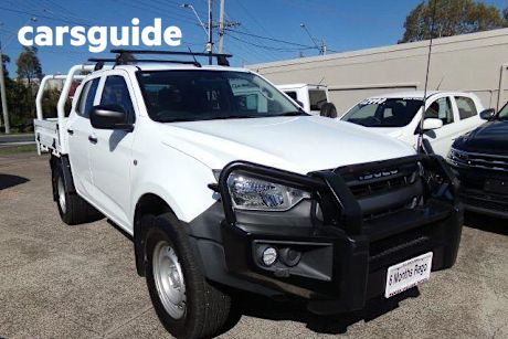 White 2021 Isuzu D-MAX Crew Cab Chassis SX (4X4)