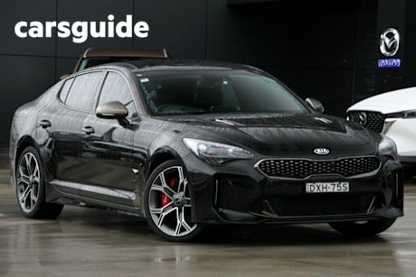 Black 2018 Kia Stinger Sedan GT (black Leather)